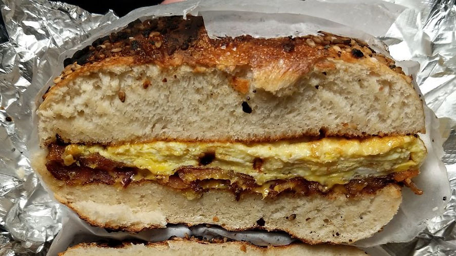 Breakfast Ideas for Sailing bacon eggs