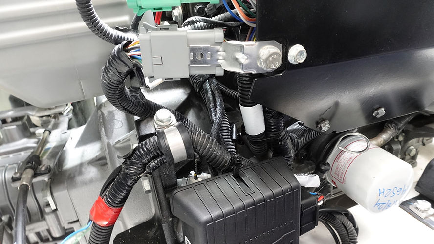 STEINBAUER POWERMODULE catamaran installation