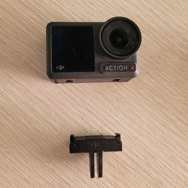 DJI Osmo 4 camera tripod attachment